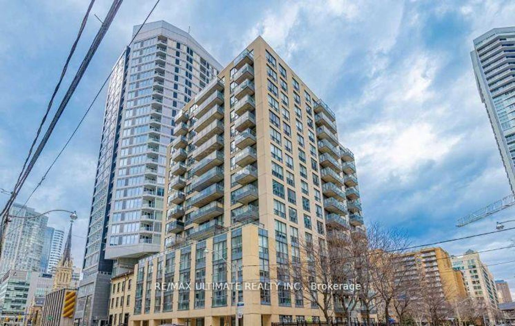 809 - 76 Shuter Street, Yonge Corridor, Toronto 
