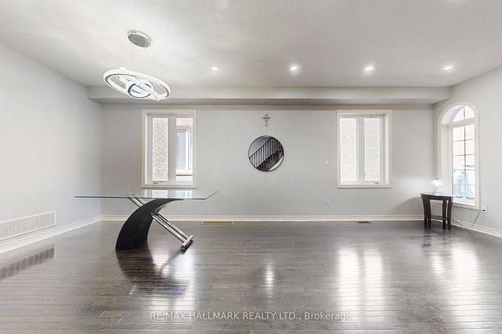 Photo 8 at 133 Aikenhead Avenue, Westbrook, Richmond Hill