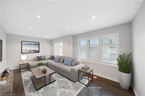 Photo 24 at 244 Ellen Davidson Drive, GO Glenorchy, Oakville