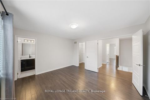 Photo 29 at 244 Ellen Davidson Drive, GO Glenorchy, Oakville