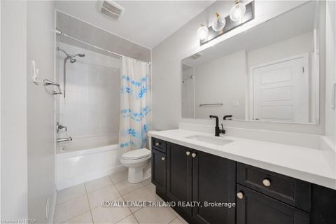 Photo 35 at 244 Ellen Davidson Drive, GO Glenorchy, Oakville