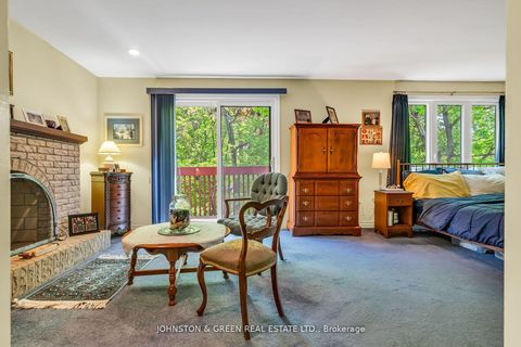 Photo 24 at 1 Woodvale Crescent, East York, Toronto