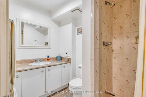 Photo 40 at 1 Woodvale Crescent, East York, Toronto