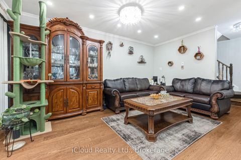 Photo 4 at 10 - 40 Rabbit Lane, West Deane, Toronto