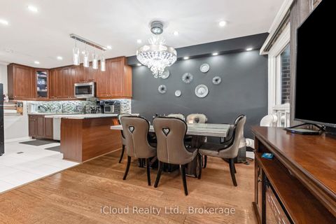 Photo 5 at 10 - 40 Rabbit Lane, West Deane, Toronto