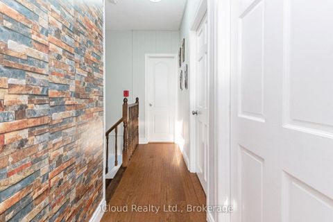 Photo 13 at 10 - 40 Rabbit Lane, West Deane, Toronto