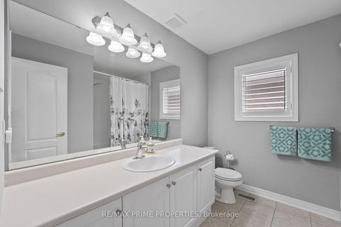 Photo 16 at 648 Society Crescent, Summerhill Estates, Newmarket