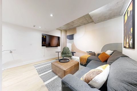 Photo 5 at 110 - 55 Stewart Street, Waterfront Communities C1, Toronto