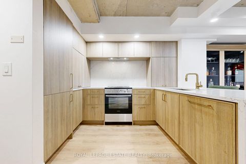 Photo 10 at 110 - 55 Stewart Street, Waterfront Communities C1, Toronto