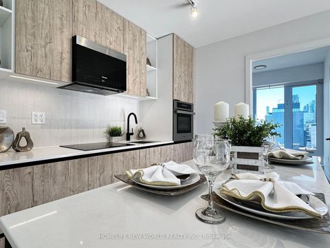 Photo 10 at LPH03 - 2 Augusta Avenue, Waterfront Communities C1, Toronto