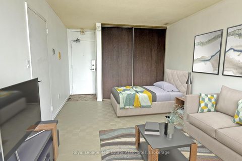 Photo 4 at 1711 - 40 Homewood Avenue, South St. James Town, Toronto