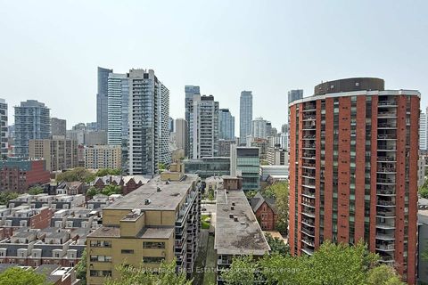 Photo 13 at 1711 - 40 Homewood Avenue, South St. James Town, Toronto