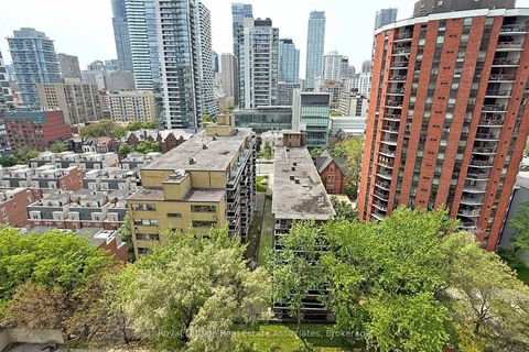 Photo 14 at 1711 - 40 Homewood Avenue, South St. James Town, Toronto