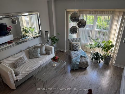 Photo 7 at 22 - 630 Evans Avenue, Alderwood, Toronto