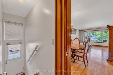 Photo 14 at 6 Hentob Court, Beaumonde Heights, Toronto