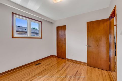 Photo 17 at 6 Hentob Court, Beaumonde Heights, Toronto