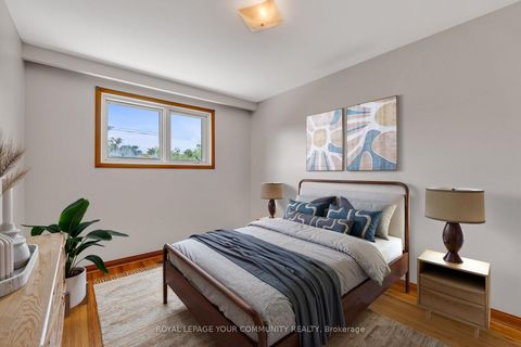 Photo 20 at 6 Hentob Court, Beaumonde Heights, Toronto