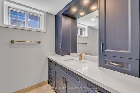 Photo 32 at 6 Hentob Court, Beaumonde Heights, Toronto