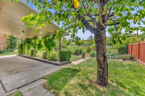Photo 43 at 6 Hentob Court, Beaumonde Heights, Toronto