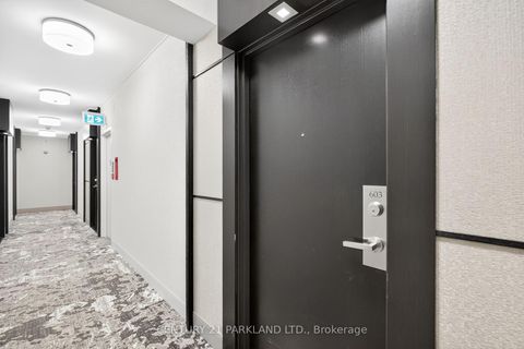 Photo 3 at 603 - 23 Glebe Road W, Eglinton, Toronto