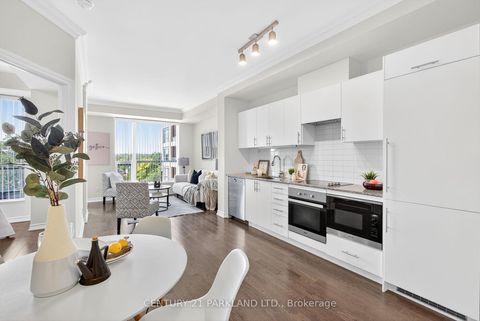 Photo 7 at 603 - 23 Glebe Road W, Eglinton, Toronto