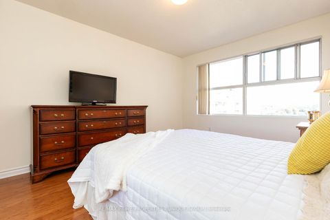 Photo 22 at 808 - 18 Concorde Place, Don Mills, Toronto