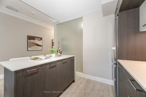 Photo 8 at 105 - 4800 Highway 7 Street, West Woodbridge, Vaughan