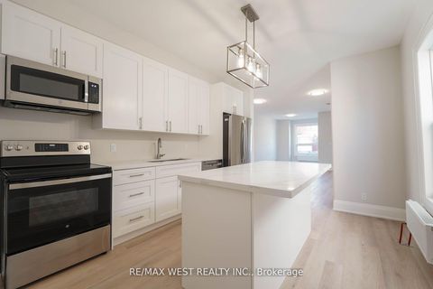 Photo 12 at 115 Edwin Avenue, Junction, Toronto