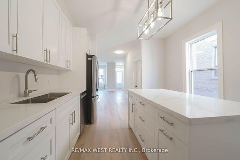 Photo 14 at 115 Edwin Avenue, Junction, Toronto