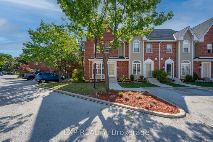 Photo 7 at 64 - 4200 Kilmer Drive, Tansley, Burlington
