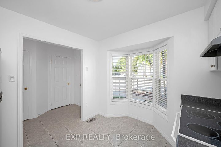 Photo 16 at 64 - 4200 Kilmer Drive, Tansley, Burlington