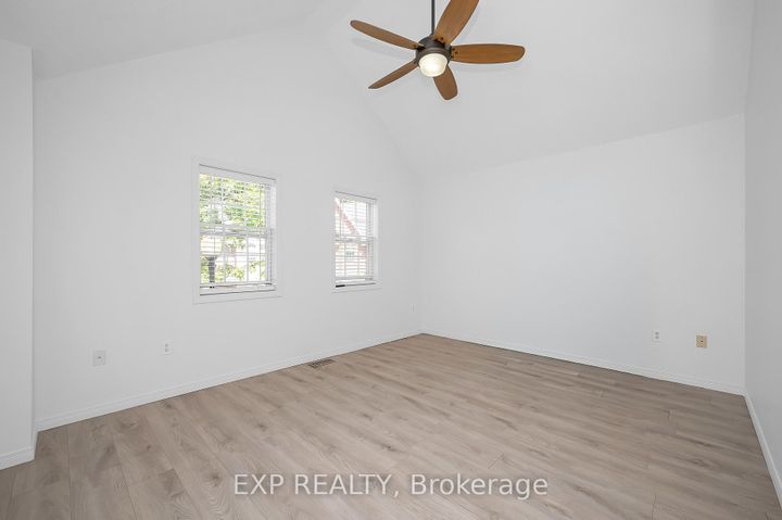 Photo 22 at 64 - 4200 Kilmer Drive, Tansley, Burlington