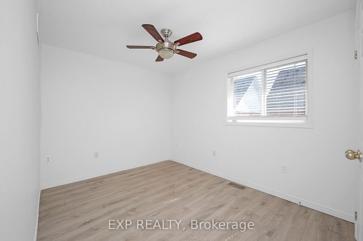 Photo 27 at 64 - 4200 Kilmer Drive, Tansley, Burlington