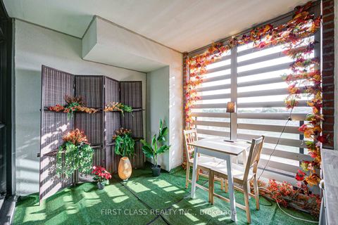 Photo 15 at 526 - 3091 Dufferin Street, Glen Park, Toronto