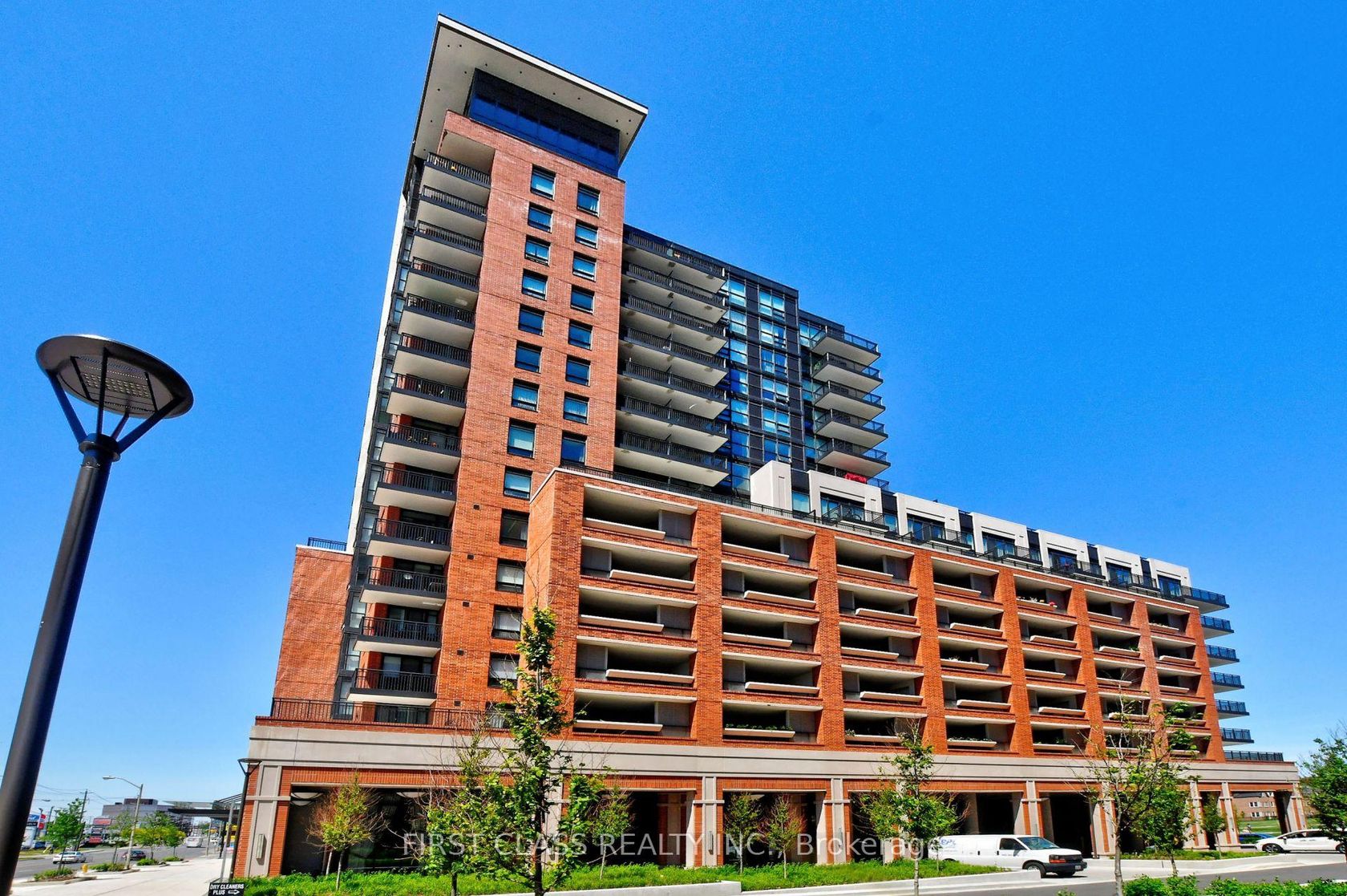 526 - 3091 Dufferin Street, Glen Park, Toronto 