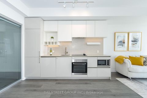 Photo 6 at 3208 - 5 Buttermill Avenue, Vaughan Corporate Centre, Vaughan
