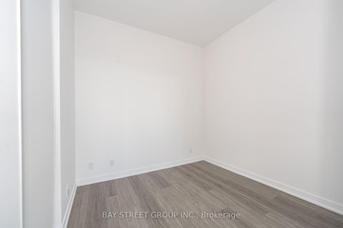 Photo 15 at 3208 - 5 Buttermill Avenue, Vaughan Corporate Centre, Vaughan