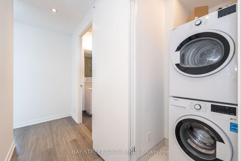 Photo 25 at 3208 - 5 Buttermill Avenue, Vaughan Corporate Centre, Vaughan