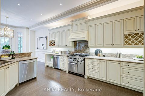 Photo 11 at 7 Swiftdale Place, Don Mills, Toronto