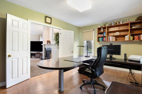 Photo 22 at 479 Hounslow Avenue, Willowdale West, Toronto