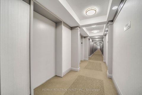 Photo 3 at 413 - 19 Northern Heights Drive, Langstaff, Richmond Hill
