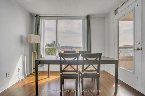 Photo 10 at 413 - 19 Northern Heights Drive, Langstaff, Richmond Hill