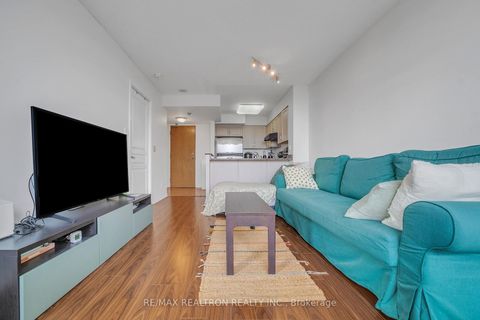 Photo 11 at 413 - 19 Northern Heights Drive, Langstaff, Richmond Hill