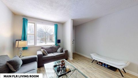 Photo 8 at 260 Connaught Avenue, Newtonbrook West, Toronto