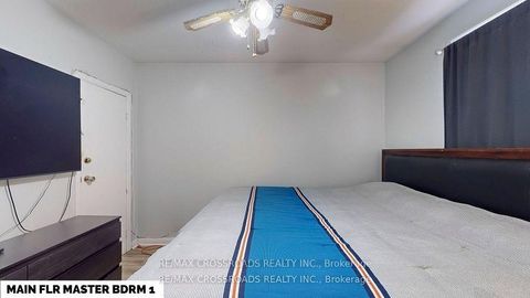 Photo 14 at 260 Connaught Avenue, Newtonbrook West, Toronto