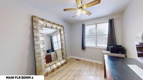 Photo 18 at 260 Connaught Avenue, Newtonbrook West, Toronto