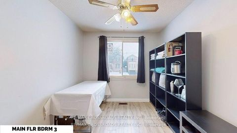 Photo 20 at 260 Connaught Avenue, Newtonbrook West, Toronto