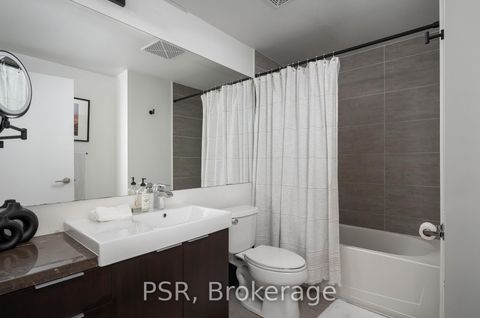 Photo 4 at 507 - 478 King Street W, Waterfront Communities C1, Toronto