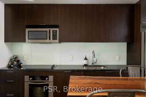 Photo 8 at 507 - 478 King Street W, Waterfront Communities C1, Toronto