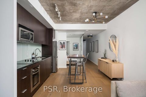 Photo 9 at 507 - 478 King Street W, Waterfront Communities C1, Toronto